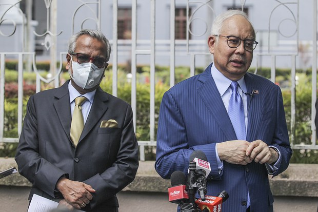 Mahkamah Tolak Permohonan Kerajaan Lucut Hak Atas Wang AS$27.5 Juta Berkaitan Najib Mahkamah Tolak Permohonan Kerajaan Lucut Hak Atas Wang AS$27.5 Juta Berkaitan Najib