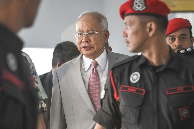 Hasrat Najib jalani tahanan rumah tidak kesampaian, mahkamah tolak permohonan