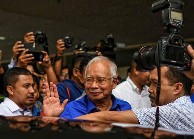 najib1000.jpeg najib1000.jpeg