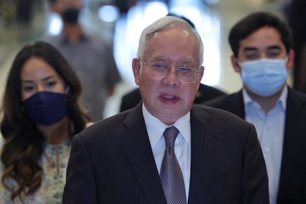 Drama di pendengaran rayuan terakhir Najib apabila peguambela utama mohon tarik diri Drama di pendengaran rayuan terakhir Najib apabila peguambela utama mohon tarik diri