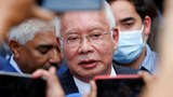 Bekas PM Najib Razak kekal dipenjara, usaha bebas sabitan gagal