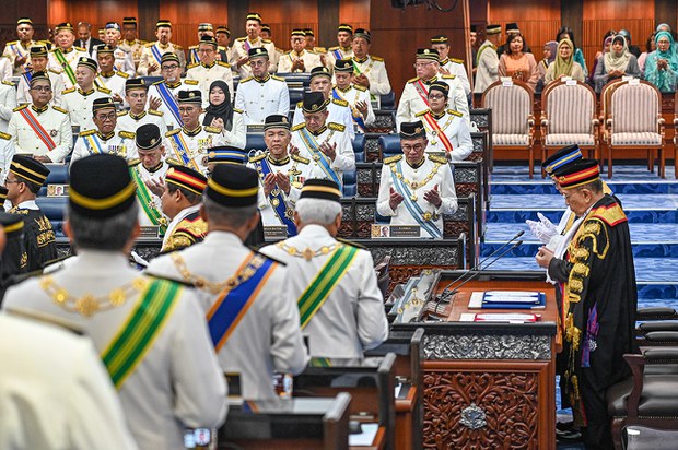 Malaysia lulus pindaan mansuh cubaan bunuh diri sebagai jenayah