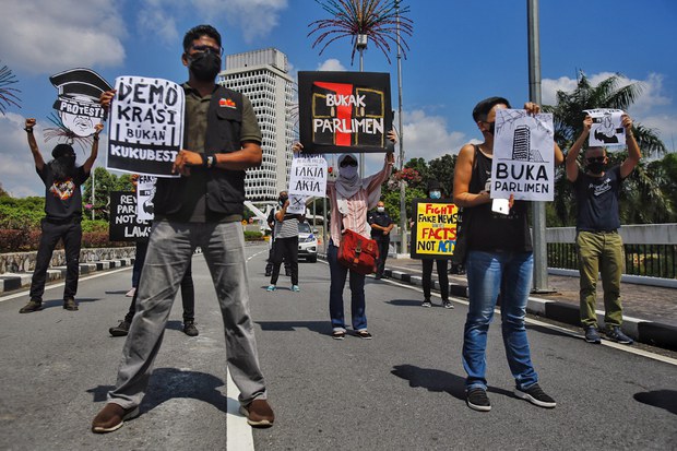 Kabinet Akan Putuskan Persidangan Parlimen ‘Hibrid’ Selepas Kajian Terperinci, kata Menteri Kabinet Akan Putuskan Persidangan Parlimen ‘Hibrid’ Selepas Kajian Terperinci, kata Menteri