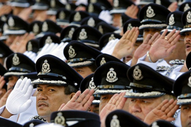 170524-my-police620.jpg 170524-my-police620.jpg