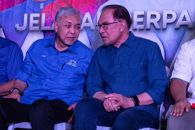 Keputusan pilihan raya negeri Malaysia uji keutuhan pakatan Persekutuan, kata penganalisis Keputusan pilihan raya negeri Malaysia uji keutuhan pakatan Persekutuan, kata penganalisis