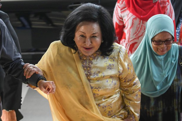 Perbicaraan kes pengubahan wang haram AS$1.5 juta isteri bekas PM bermula Perbicaraan kes pengubahan wang haram AS$1.5 juta isteri bekas PM bermula
