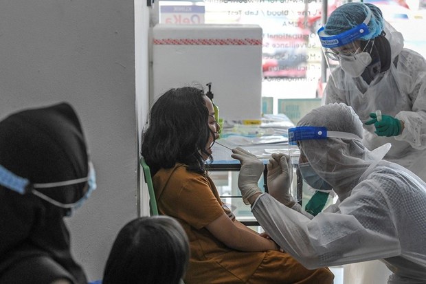201016-MY-C19-Klinik.jpg