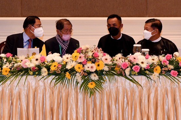 Penganalisis: ASEAN Mesti Halang Cubaan Kemboja Benarkan Junta Myanmar Hadiri Mesyuarat Penganalisis: ASEAN Mesti Halang Cubaan Kemboja Benarkan Junta Myanmar Hadiri Mesyuarat