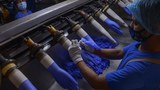 Amerika Syarikat tarik balik sekatan import sarung tangan getah Malaysia
