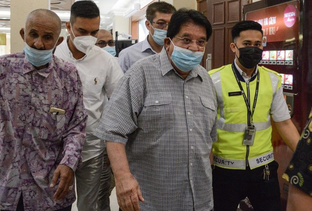 Bekas Menteri Wilayah Persekutuan Didapati Bersalah Terima Rasuah RM2 juta Bekas Menteri Wilayah Persekutuan Didapati Bersalah Terima Rasuah RM2 juta