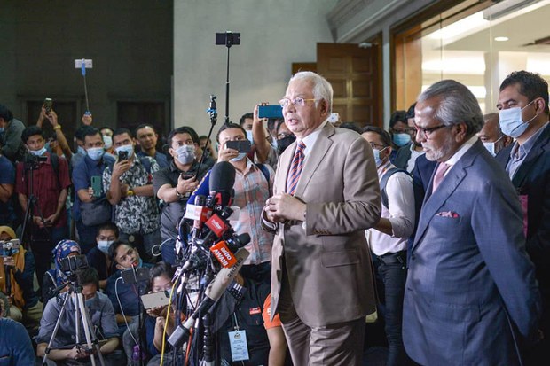 Malaysia Jatuh Lima Anak Tangga Dalam Indeks Persepsi Rasuah Malaysia Jatuh Lima Anak Tangga Dalam Indeks Persepsi Rasuah