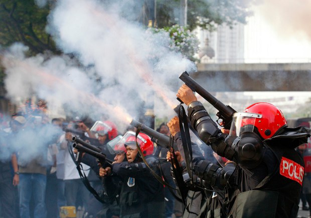 MY-race-riots-1000.jpg