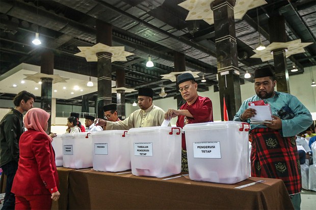 180630-MY-UMNO1000.jpg