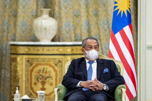 UMNO Tarik Balik Sokongan Terhadap PM, Tuntut Muhyiddin Berundur UMNO Tarik Balik Sokongan Terhadap PM, Tuntut Muhyiddin Berundur