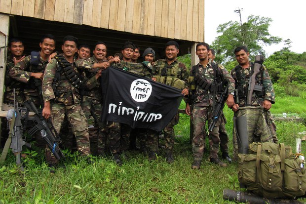 160623-my-philipines-is-620 160623-my-philipines-is-620