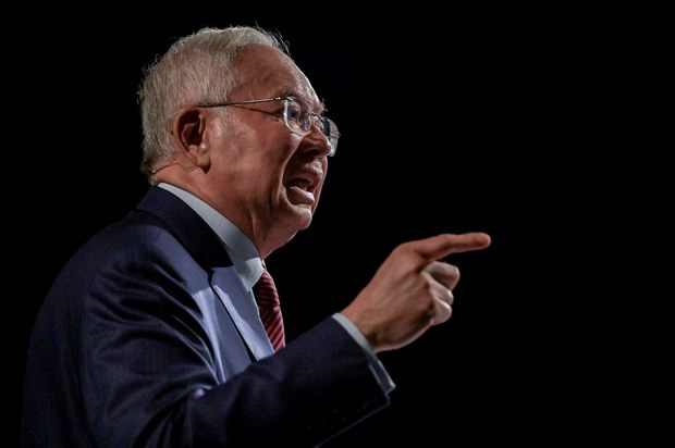 Bekas Perdana Menteri Najib Mahu Lantik Peguam Kanan Luar Negara Kendali Rayuan Bekas Perdana Menteri Najib Mahu Lantik Peguam Kanan Luar Negara Kendali Rayuan