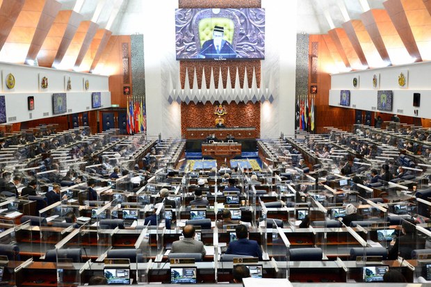 Parlimen Malaysia lulus rang undang-undang antigangguan seksual Parlimen Malaysia lulus rang undang-undang antigangguan seksual