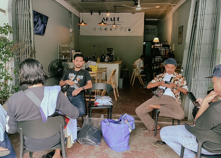 TH-tea-shops-cafe-culture 4.jpg