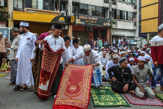 180823-MY-SS-Rohingya1.jpg