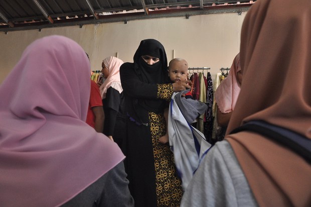 160622-myrohingya-ramadan-2