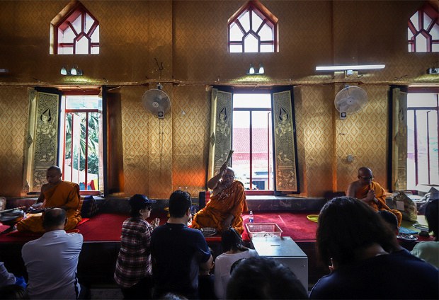 180530-my-wesak006.jpg