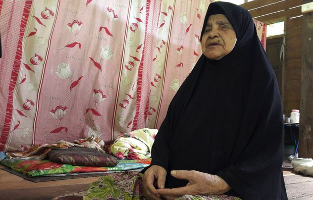 TH-oldest-woman-1000 TH-oldest-woman-1000