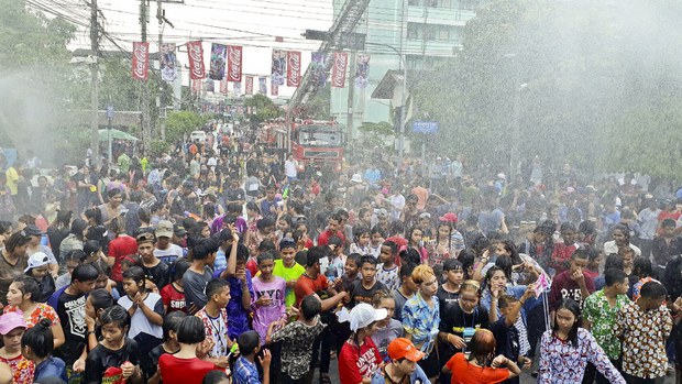 TH-songkran6